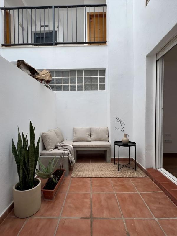Sale of apartment in Piso en Calle Benalmádena, Los Boliches, Fuengirola, Fuengirola
photo 2