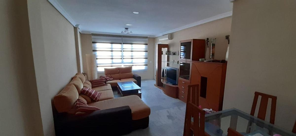 Продажа квартиры на Piso en Rodeo Alto-Guadaiza-La Campana, Marbella, Марбелла
 photo 2