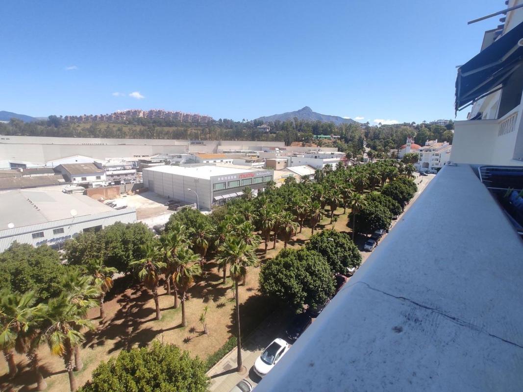 Продажа квартиры на Piso en Rodeo Alto-Guadaiza-La Campana, Marbella, Марбелла
 photo 4
