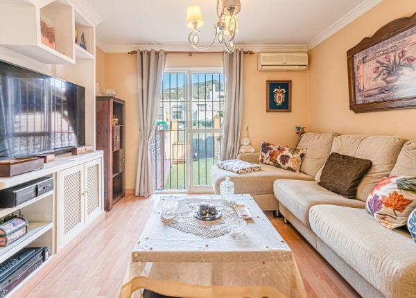 Chalet adosado en Calle Al-andalus, 27, Capellanía - Retamar, Alhaurín de la Torre photo 1