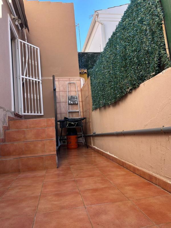 Properties for sale and rent in Spain photo 3