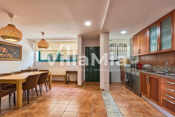 Частный шале на продаже в Casa o chalet en Avenida Estrasburgo, El Arenal, Jávea/Xàbia, Хавья/Хабия thumbnail 1