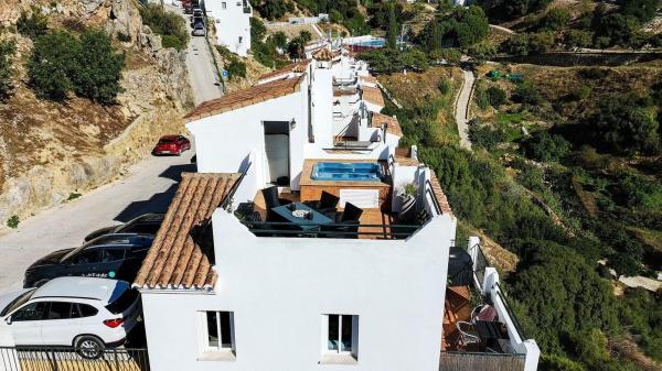 Chalet pareado en Calle Coperas, 89, Casares, Casares photo 2