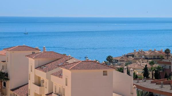 Продажа квартиры на Piso en Calle Ancla, Zona Centro Comercial Torrequebrada, Benalmádena, Бенальмадена
 photo 4