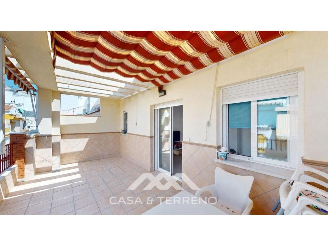 Продажа квартиры на Piso en San Andres, Centro, Vélez-Malaga, Велес-Малага
photo 1