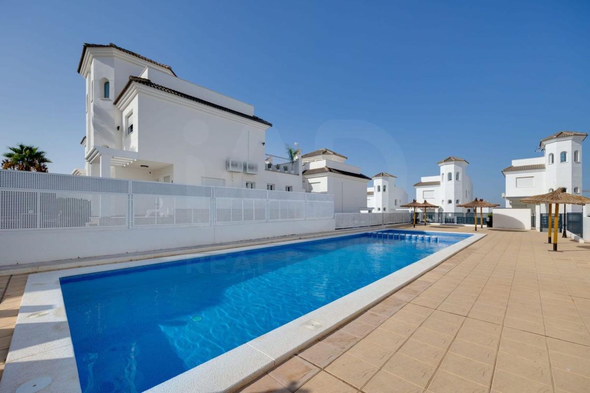 Properties for sale and rent in Spain photo 5
