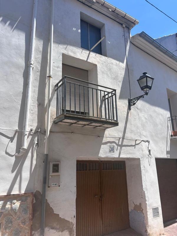 Properties for sale and rent in Spain photo 1