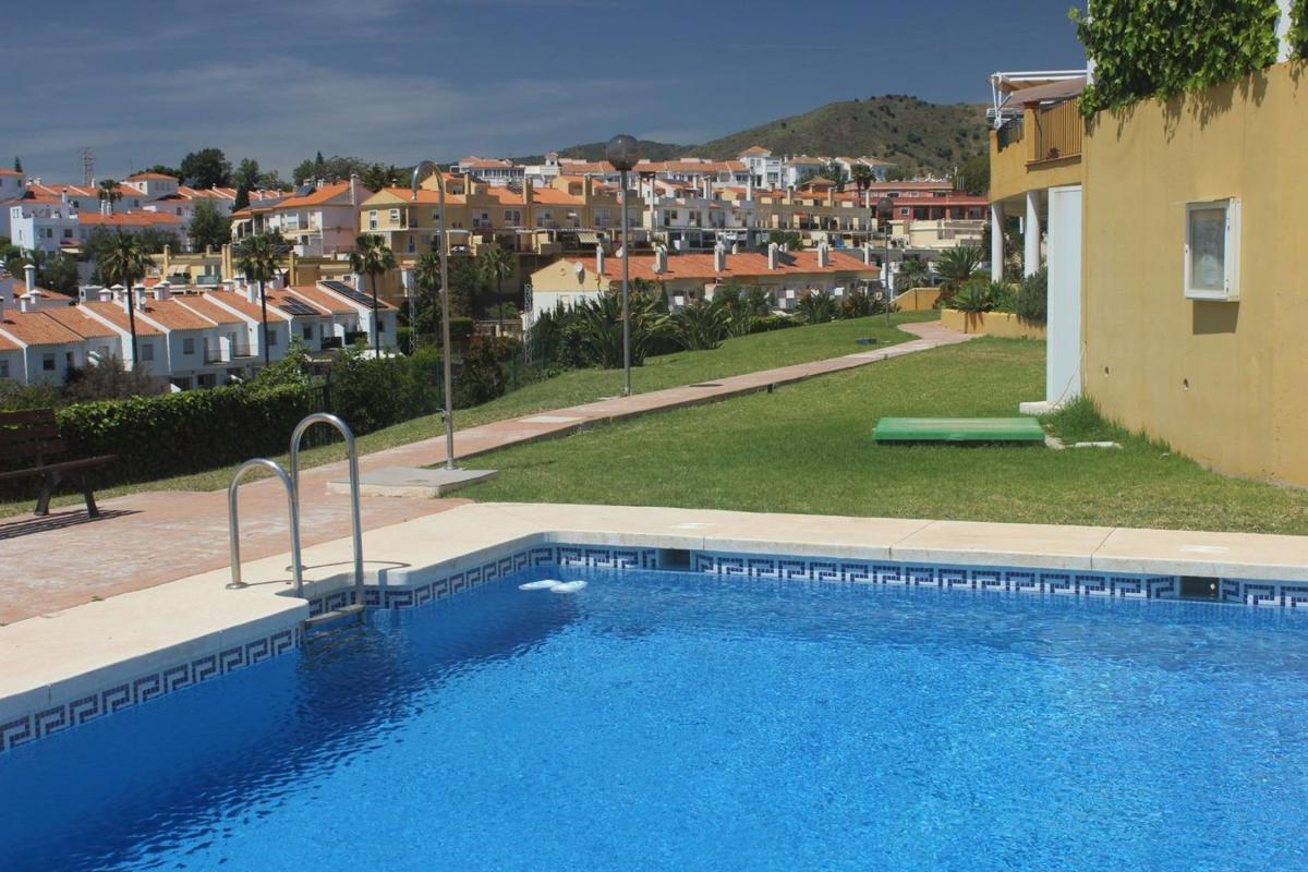 Properties for sale and rent in Spain photo 2