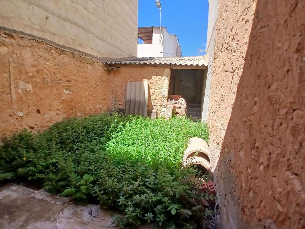 Properties for sale and rent in Spain photo 3