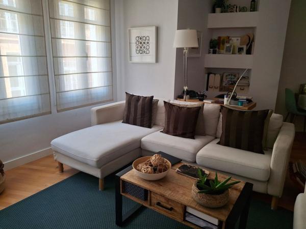 Sale of flat in Piso en Calle Sebastián Souvirón, 9, Centro Histórico, Málaga, Málaga
 photo 1