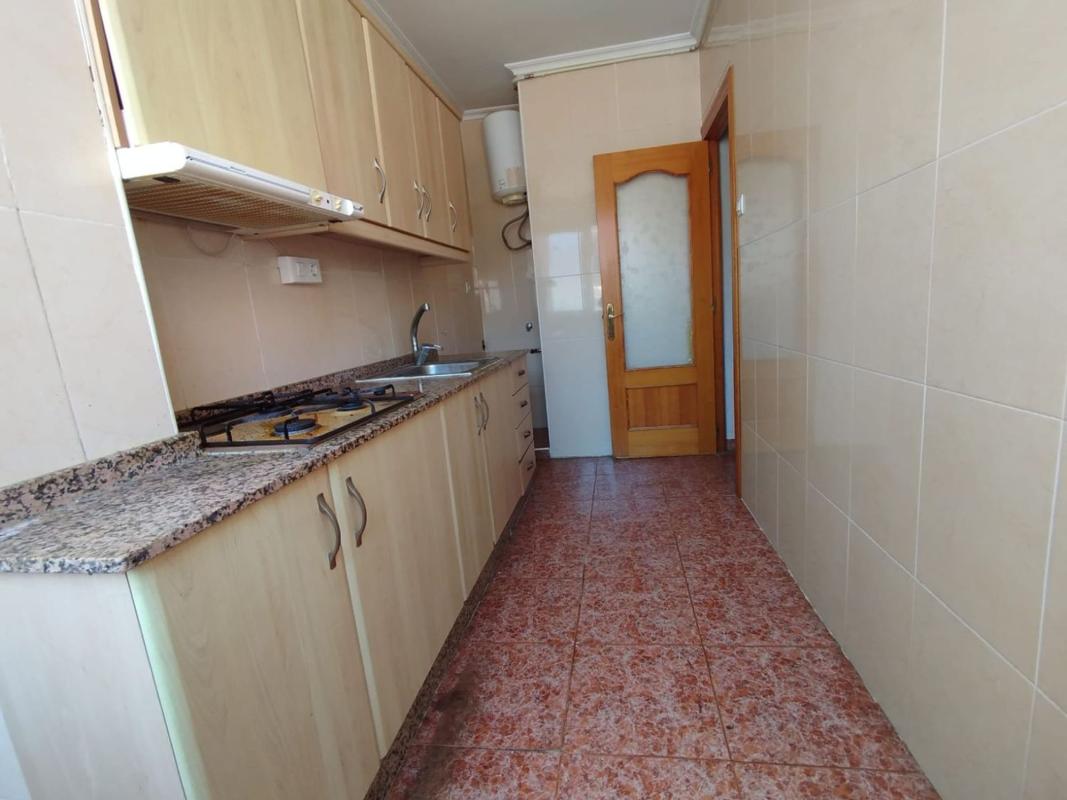 Venta de piso en Piso en Calle Vicente Blasco Ibáñez, Fraternidad, Elda, Elda
photo 5