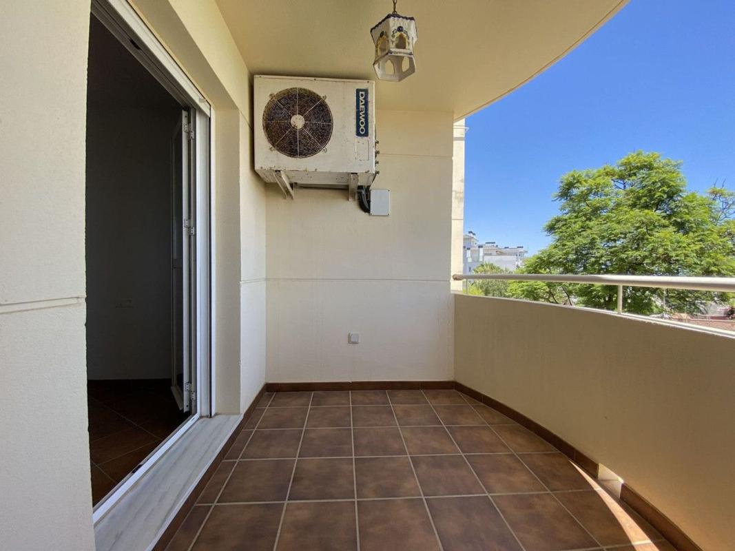 Venta de piso en Piso en Calle Arquitectos, Zona Sohail, Fuengirola, Fuengirola
photo 2