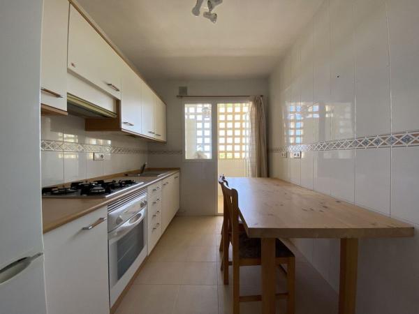 Sprzedaż mieszkania w Piso en Calle Arquitectos, Zona Sohail, Fuengirola, Fuengirola
 photo 3