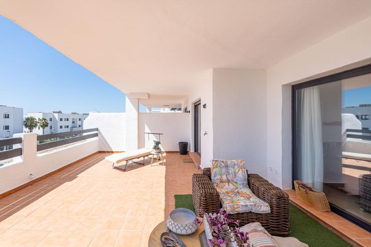 Sale of apartment in Piso en Calle Oliva, 2, Doña Julia Golf, Casares, Casares
photo 4