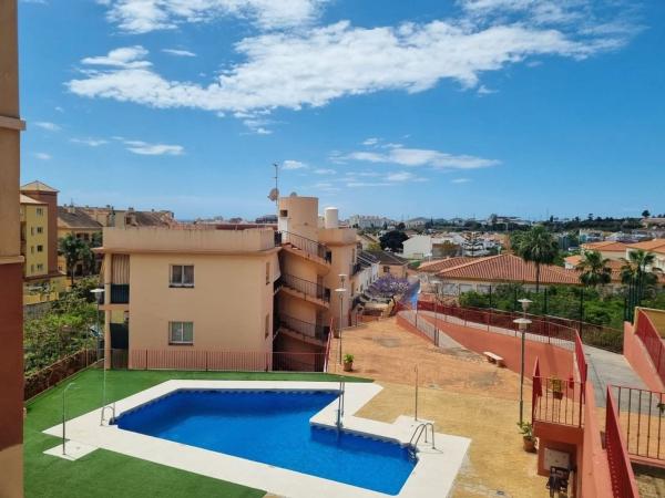 Sprzedaż mieszkania w Piso en Las Lomas Pacos, Los Pacos, Fuengirola, Fuengirola
 photo 1