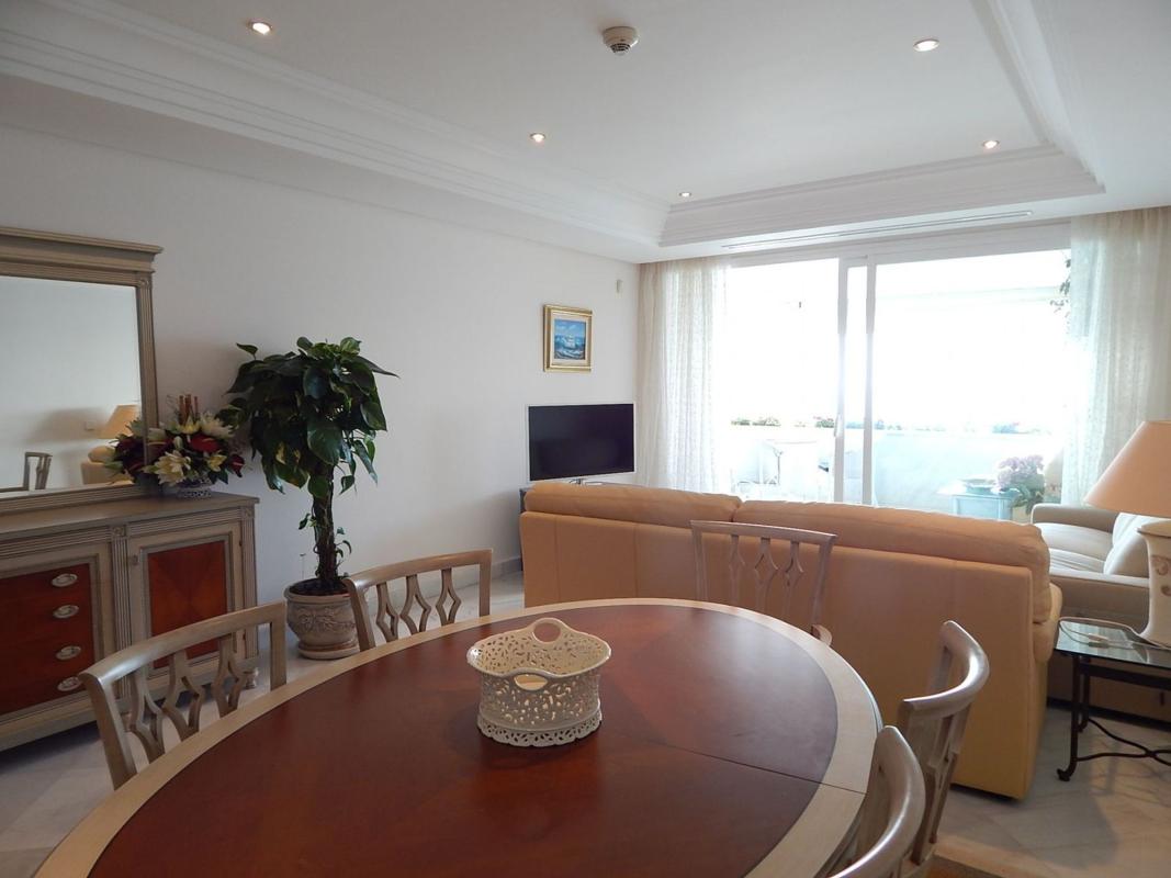 Продажа квартиры на Piso en La Carolina-Guadalpín, Marbella, Марбелла
photo 3