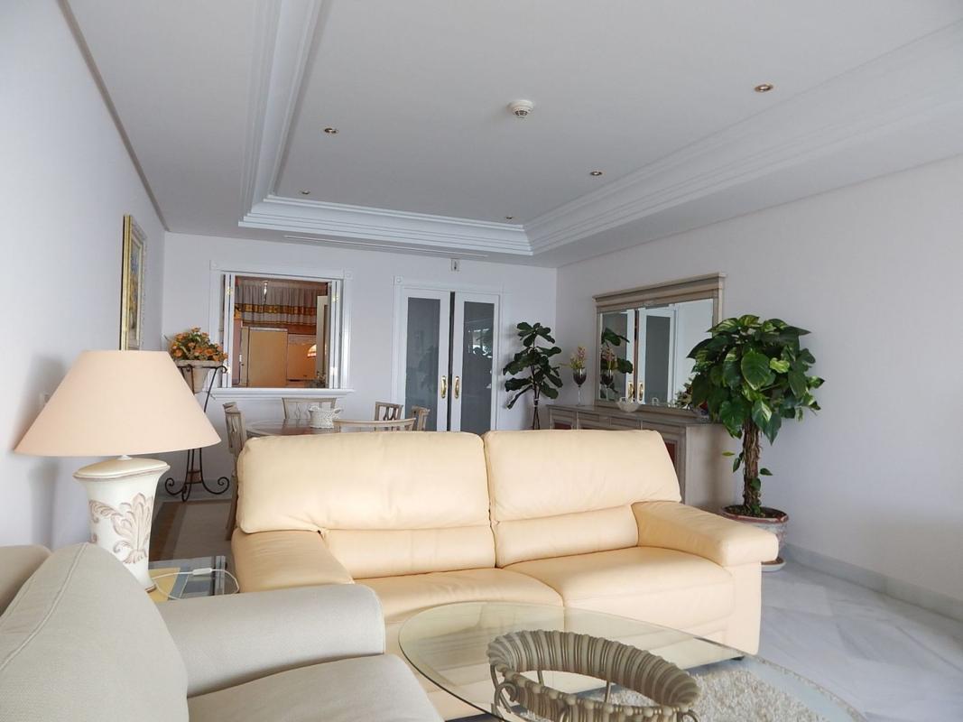 Продажа квартиры на Piso en La Carolina-Guadalpín, Marbella, Марбелла
photo 4