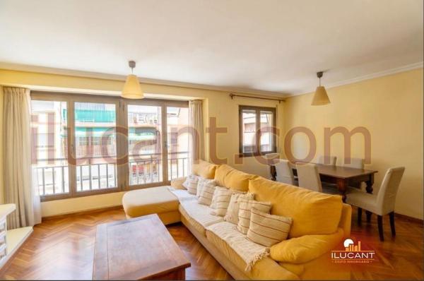 Sale of flat in Piso en La Florida Portazgo, Alicante / Alacant, Alicante
 photo 3