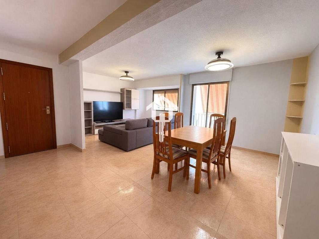 Sale of apartment in Piso en Calle Alcalá Galiano, Carolinas Bajas, Alicante / Alacant, Alicante
 photo 2