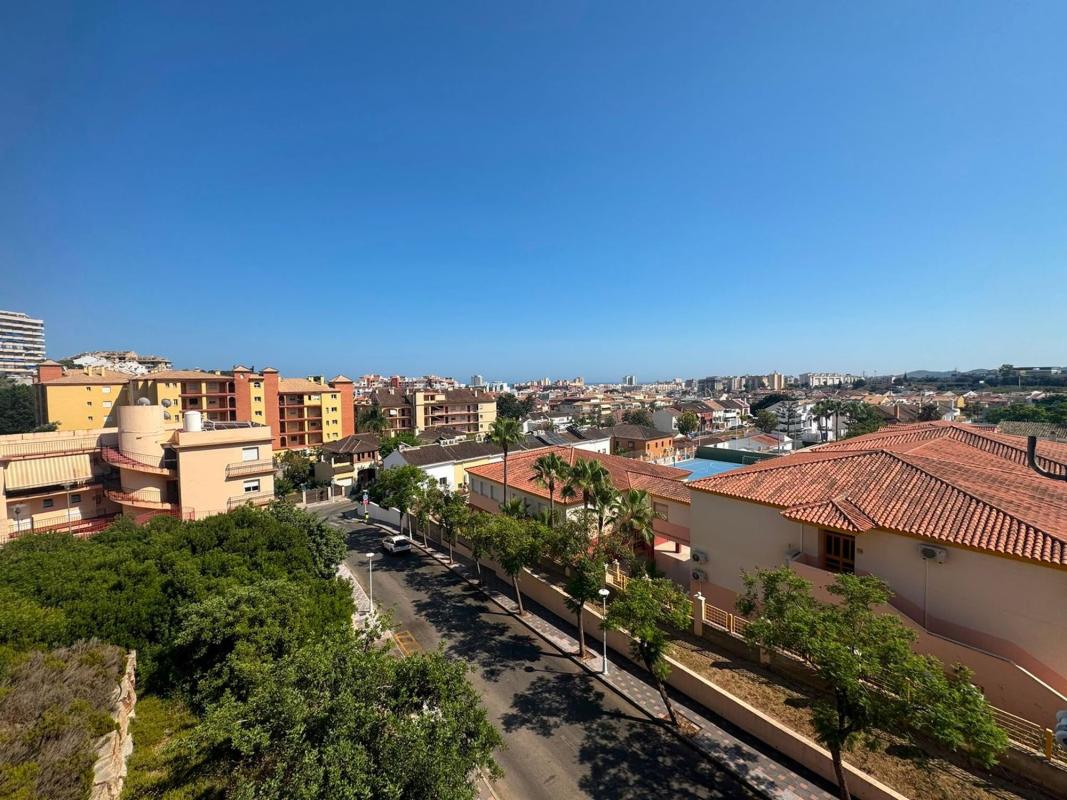 Venta de piso en Piso en Calle Narciso, Los Pacos, Fuengirola, Fuengirola
photo 3