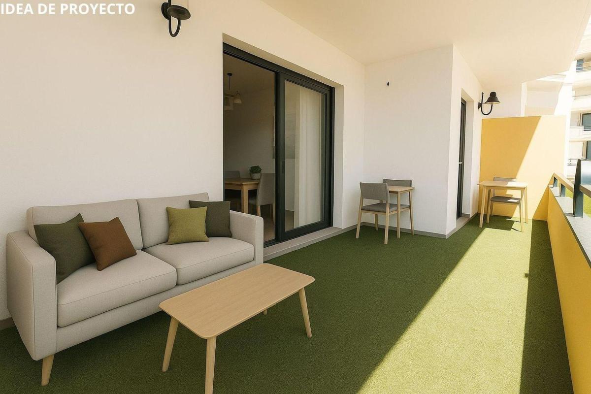 Venta de piso en Piso en Calle Almuñécar, Zona Centro Comercial Torrequebrada, Benalmádena, Benalmádena
photo 5