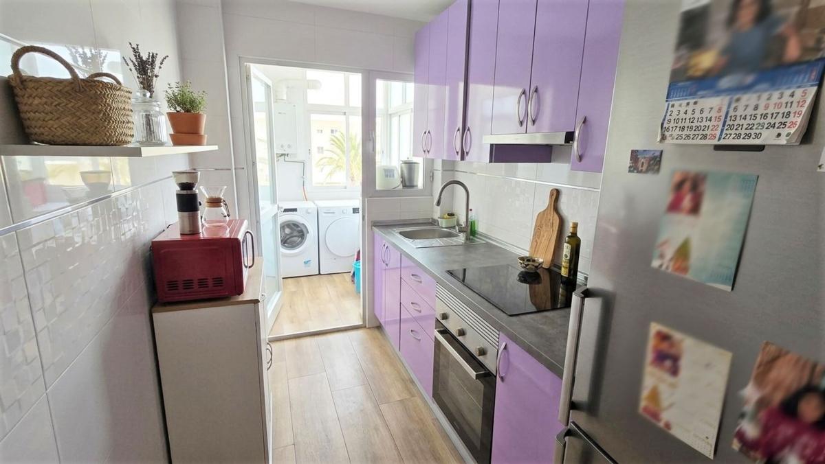Продажа квартиры на Piso en Calle Azahar, Cotomar - Urbanizaciones, Rincón de la Victoria, Ринкон-де-ла-Виктория
photo 5