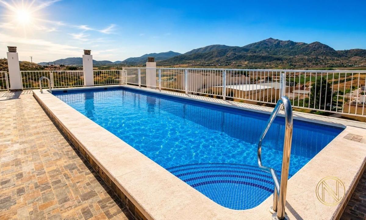 Sale of apartment in Piso en Avenida Enrique Pastor, 33, Hondón de los Frailes, Hondón de los Frailes
photo 2