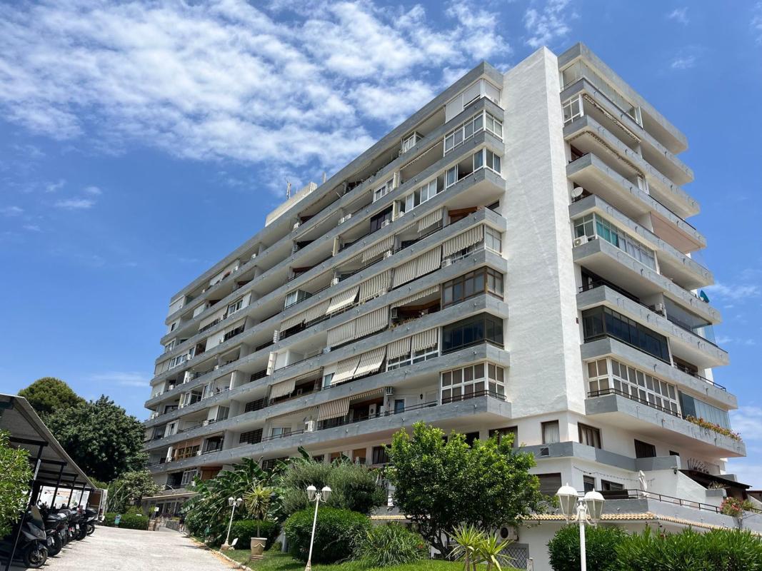 Sprzedaż mieszkania w Piso en Calle la Colina, La Colina, Torremolinos, Torremolinos
photo 1