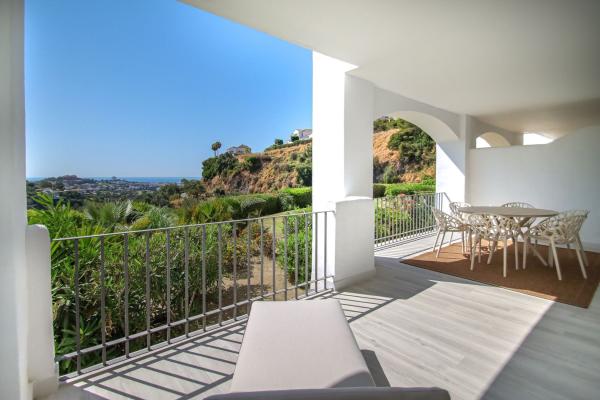 Sale of flat in Piso en Calle Diego de Almagro, La Quinta, Benahavís, Benahavís
photo 1