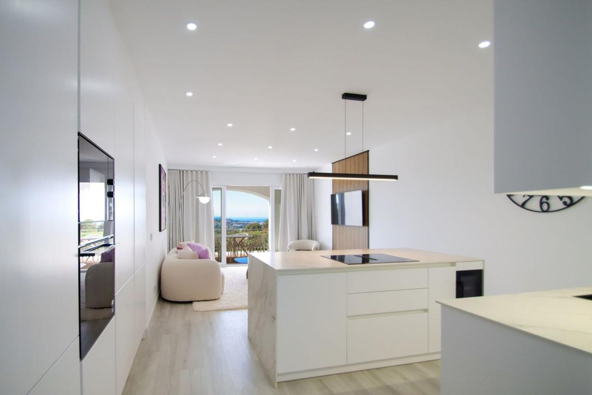 Venta de piso en Piso en Calle Diego de Almagro, La Quinta, Benahavís, Benahavís
 photo 3