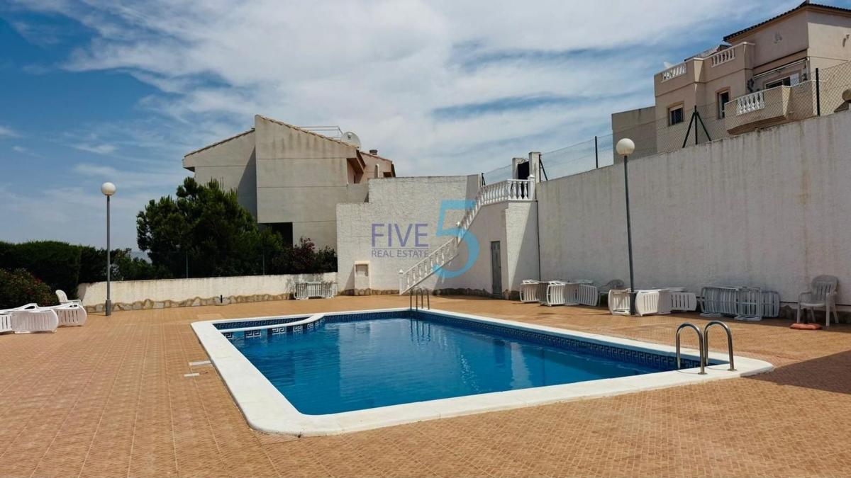 Продажа квартиры на Piso en La Marquesa, Rojales, Рохалес
photo 2