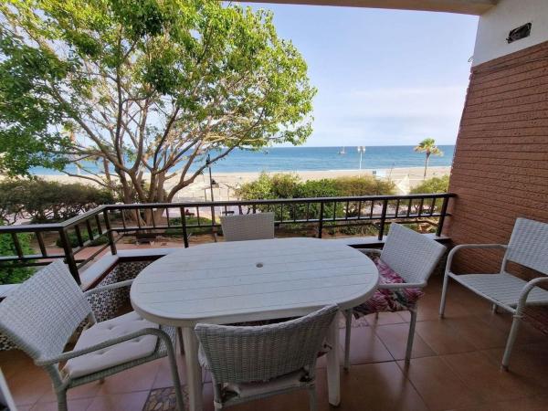 Venta de piso en Piso en Avenida España, 124, Centro, Estepona, Estepona
photo 1