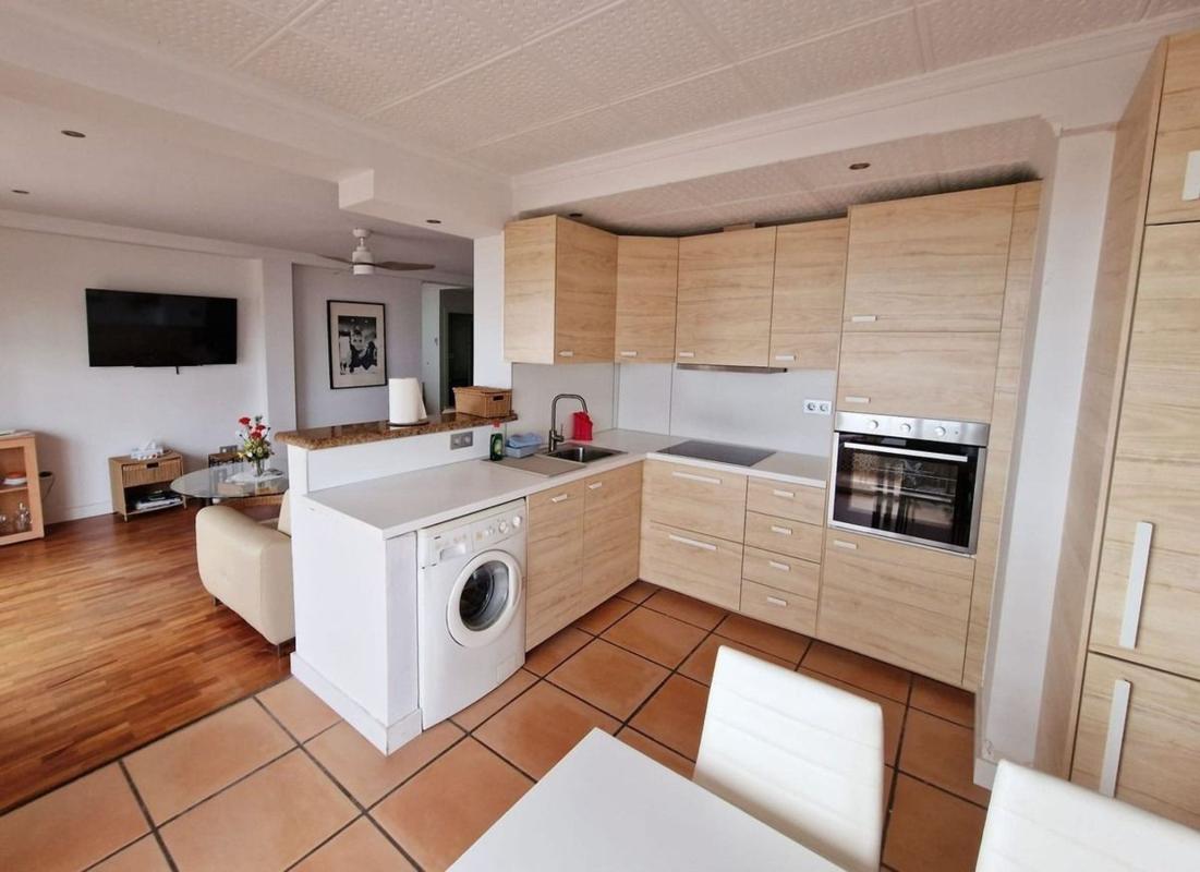 Venta de piso en Piso en Avenida España, 124, Centro, Estepona, Estepona
 photo 4
