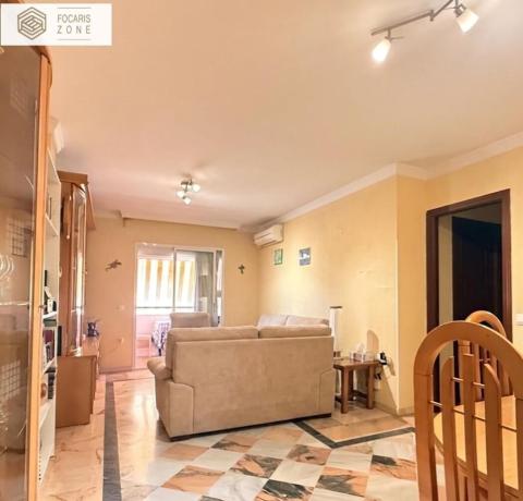 Venta de piso en Piso en Calle Mefistofeles, Cortijo Alto, Málaga, Málaga
thumbnail 3