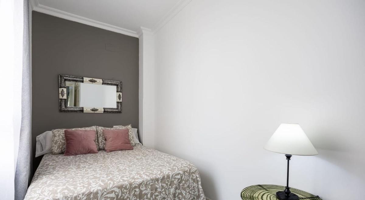 Venta de piso en Piso en Calle Troncón, Zona Puerto Deportivo, Fuengirola, Fuengirola
photo 2