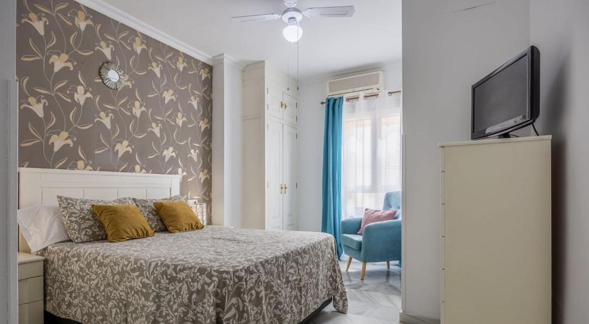 Venta de piso en Piso en Calle Troncón, Zona Puerto Deportivo, Fuengirola, Fuengirola
photo 5