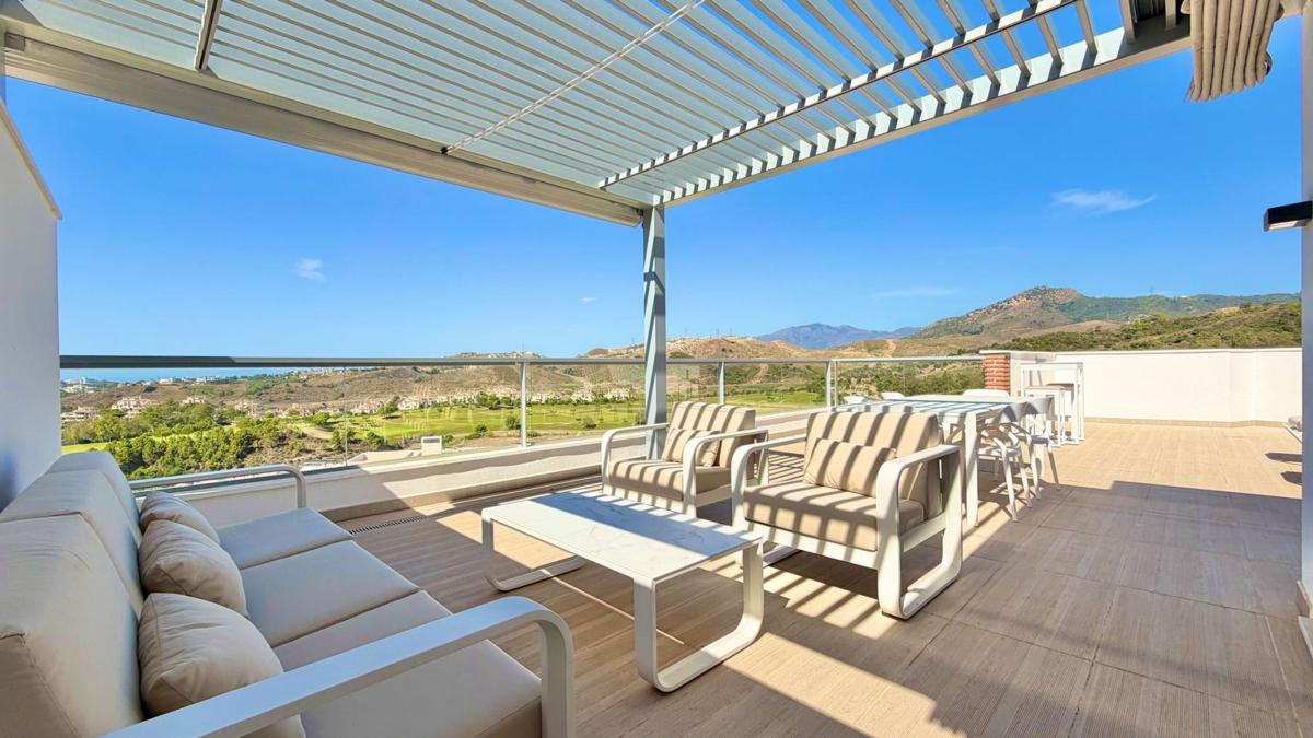 Penthouse sale in  Ático en Los Aguilares, 1, Los Arqueros-Puerto del Almendro, Benahavís, Benahavís photo 2