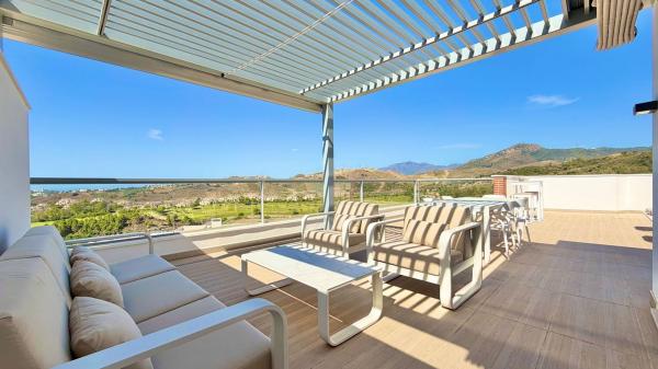 Penthouse for sale at Ático en Los Aguilares, 1, Los Arqueros-Puerto del Almendro, Benahavís, Benahavís thumbnail 1