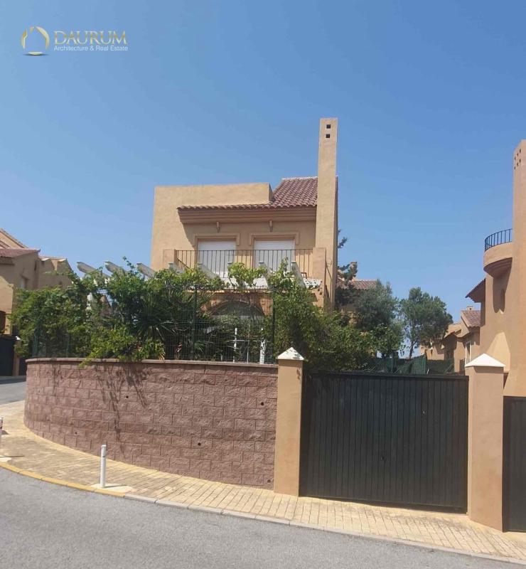 Properties for sale and rent in Spain photo 4