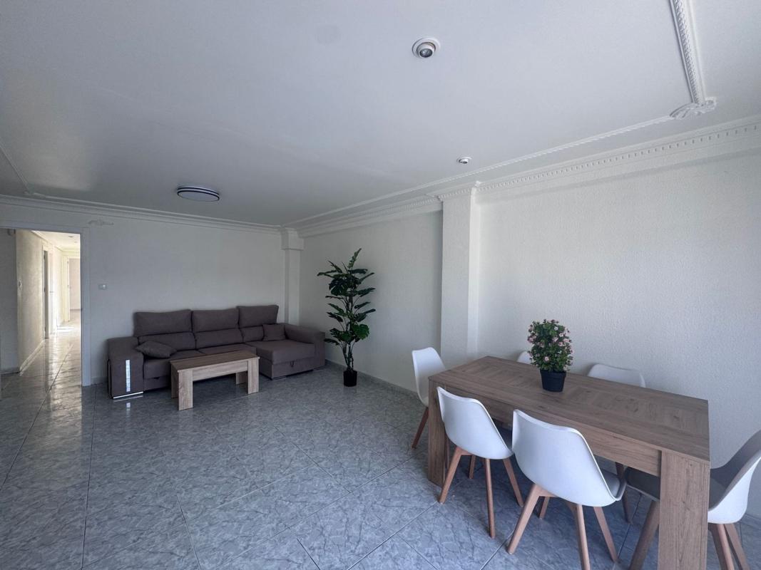 Sale of apartment in Piso en Calle de la Virgen Cabeza, 6, Plaza Castelar - Mercado Central, Elda, Elda
 photo 3