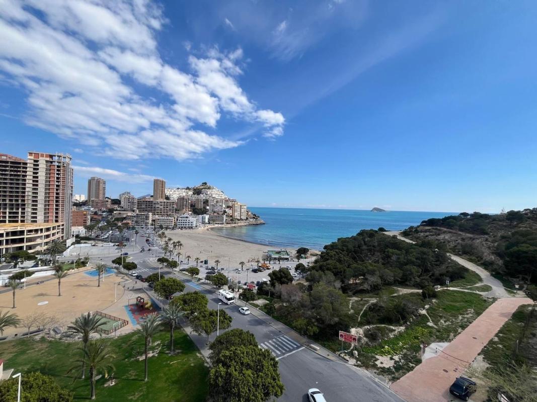 Продажа квартиры на Piso en Calle Xaloc, Mirador de la Cala - Benimar, La Villajoyosa / Vila Joiosa, Ла Виллахойоса / Вила Хойоса
photo 1