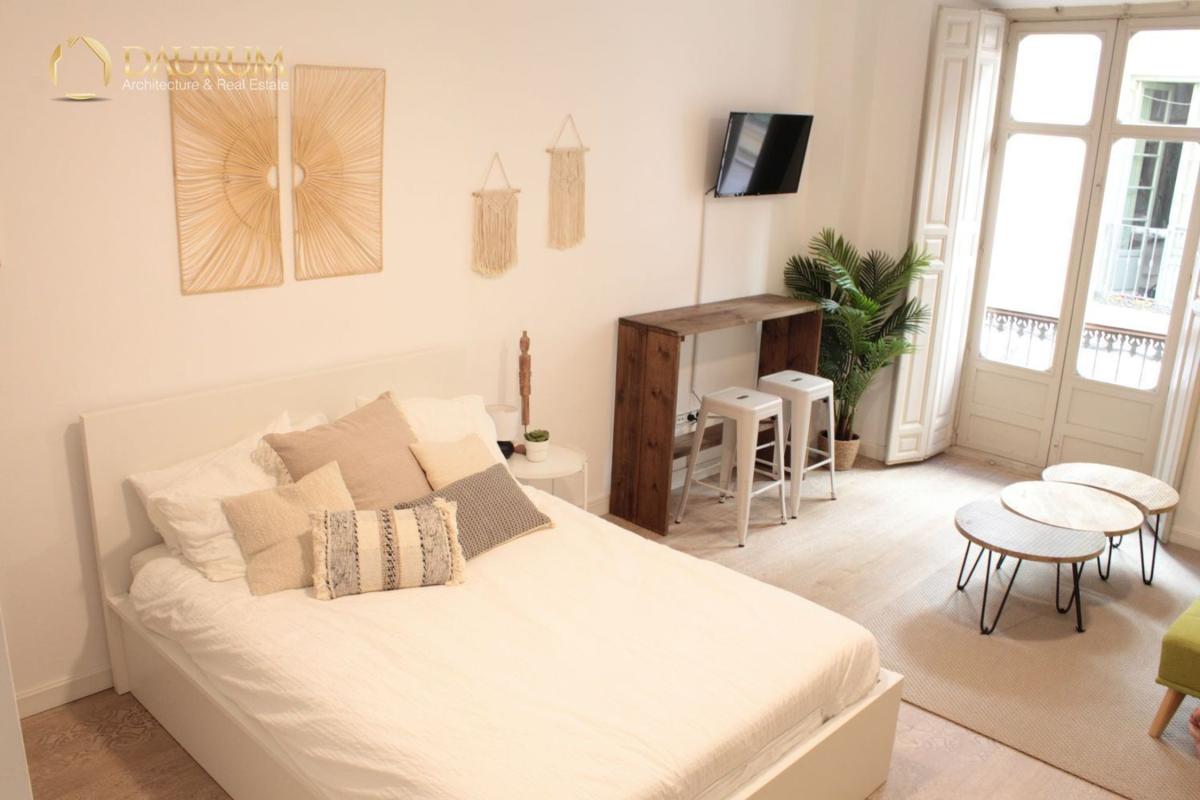 Sale of studio in Estudio en Calle Calderón de la Barca, Centro Histórico, Málaga, Málaga photo 3