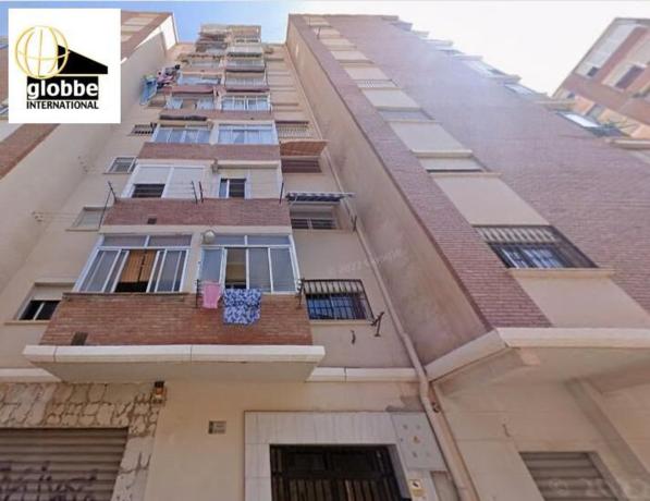 Sprzedaż mieszkania w Piso en Calle Balazon, Nuevo San Andrés - Dos Hermanas, Málaga, Málaga
 photo 1