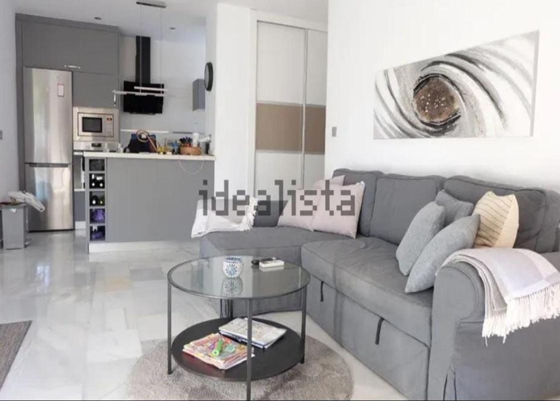 Penthouse sale in Ático en Calle Héroes Dos de Mayo s/n, Zona Puerto Deportivo, Fuengirola, Fuengirola photo 2