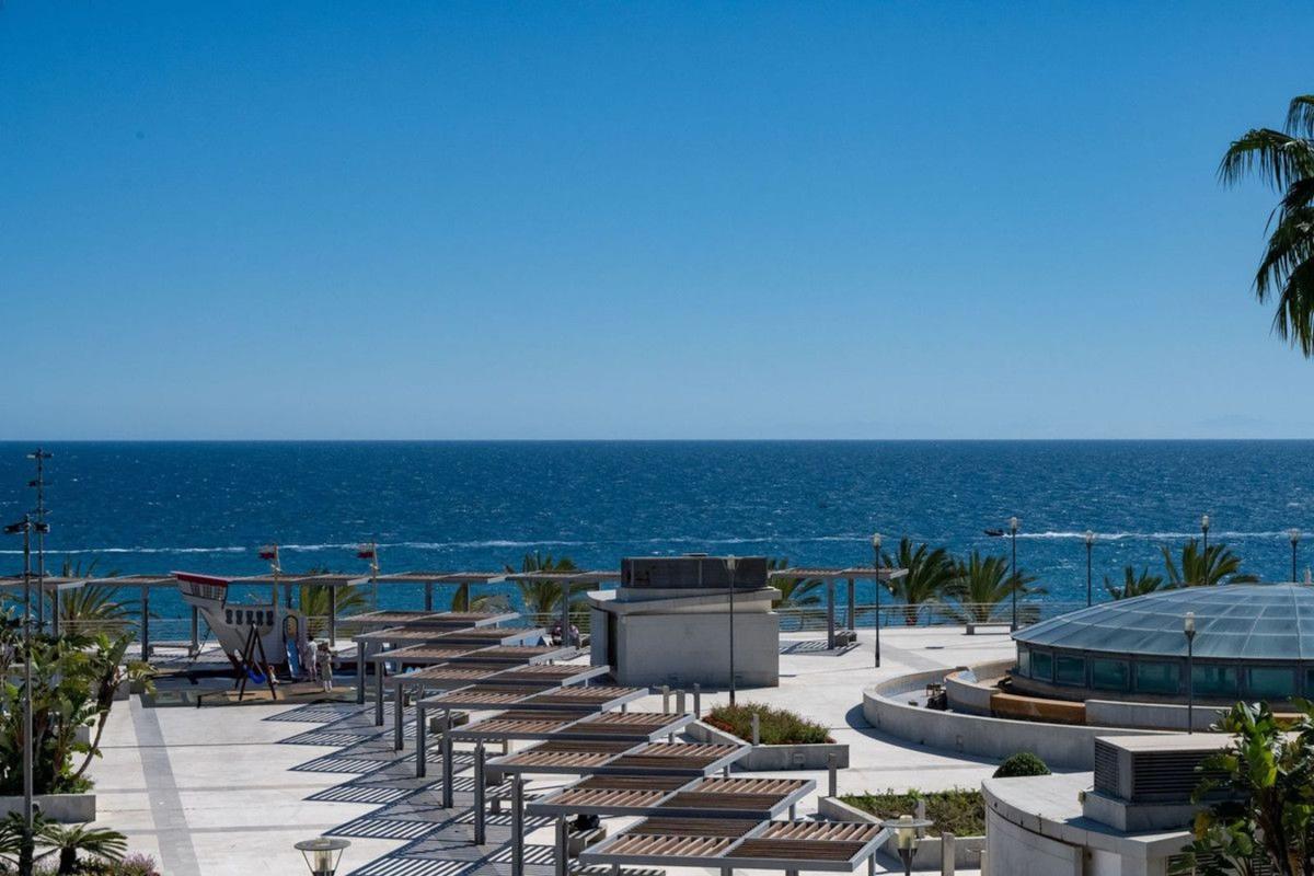 Venta de duplex en Dúplex en Calle Camilo José Cela, 23, Playa de la Fontanilla, Marbella, Marbella photo 2