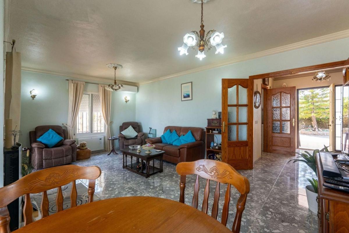 Недвижимость на продажу и в аренду в Испании photo 5