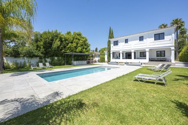 Casa o chalet independiente en Las Brisas, Marbella photo 4