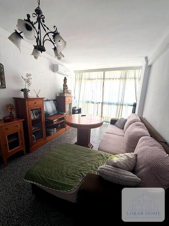 Sprzedaż mieszkania w Piso en Barrio La Luz, 1, La Luz, Málaga, Málaga
thumbnail 1