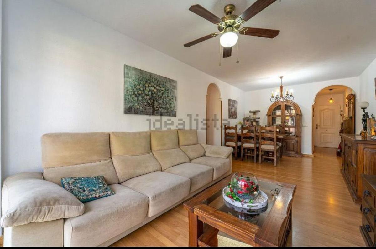 Sprzedaż mieszkania w Piso en Camino de Coín, 20, Centro Ciudad, Fuengirola, Fuengirola
photo 2