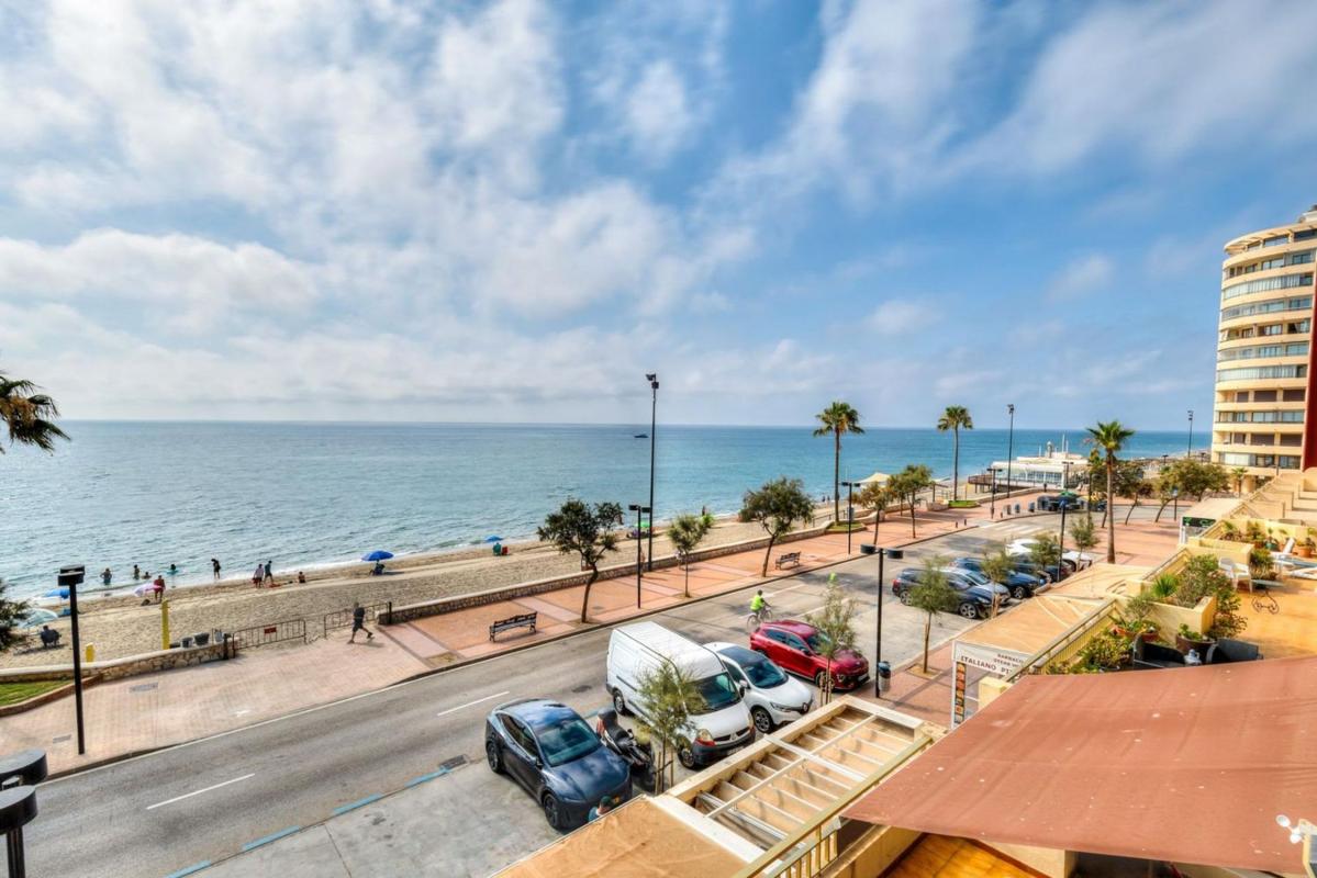 Продажа квартиры на Piso en Paseo Marítimo Rey de España, Zona Sohail, Fuengirola, Фуэнхирола
 photo 3